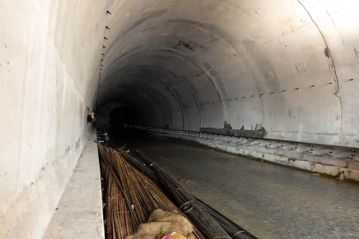 Tunnel T5